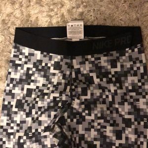 Black and white digital camo Nike thermal leggings